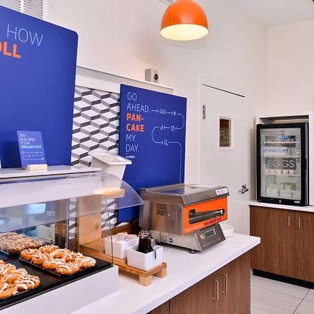 מק'קינליוויל Holiday Inn Express Hotel & Suites Arcata/Eureka-Airport Area By Ihg מראה חיצוני תמונה